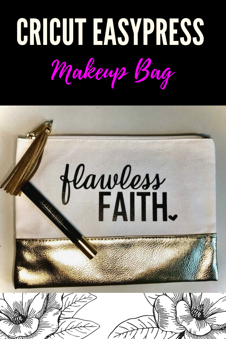 Cricut EasyPress Makeup Bag InsideOutlined