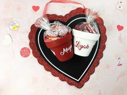 Cricut Valentines Day Craft - Cricut Valentines Day Candy Pot - Cricut Valentines Day