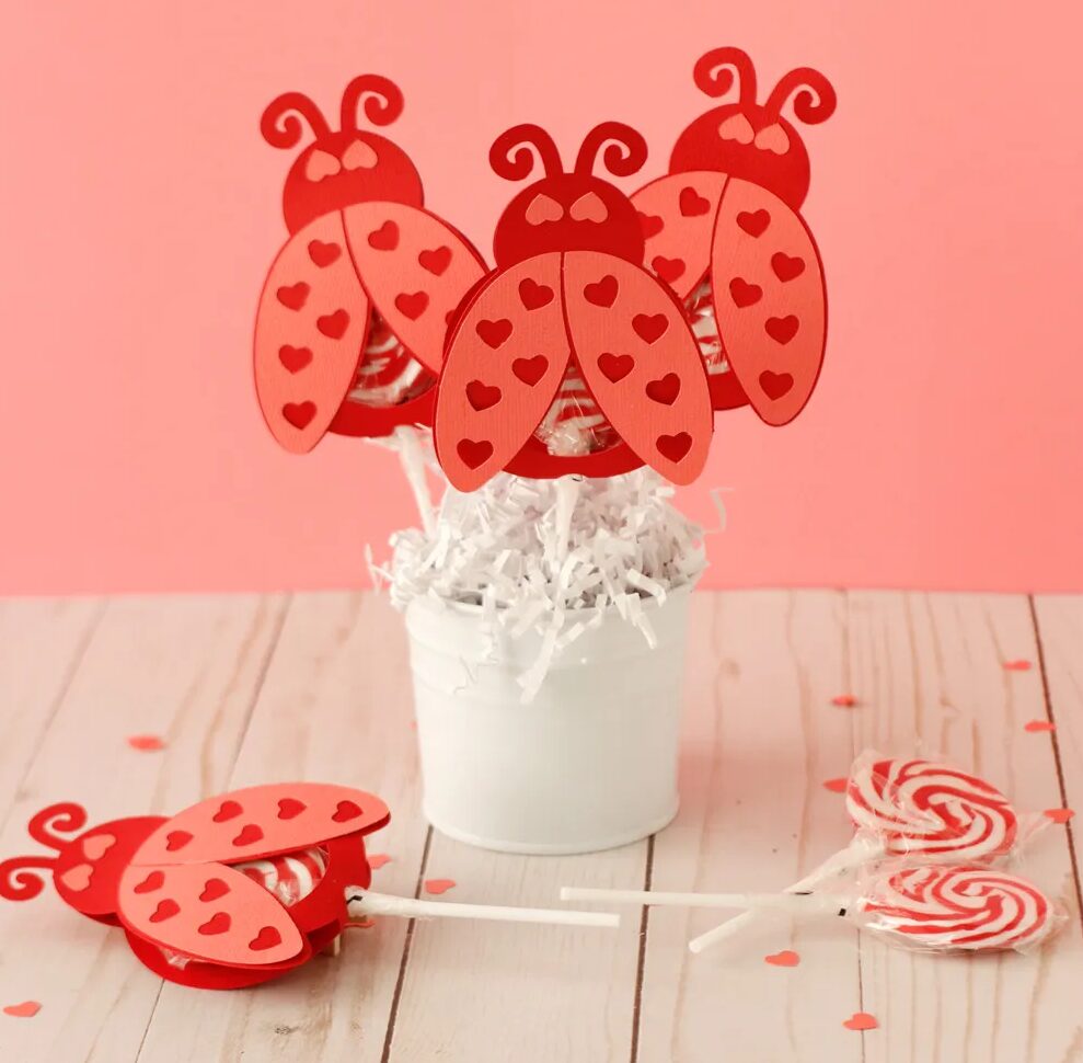 Spot Of Tea Designs Love-Bug-Lollipop-Holders-title copy